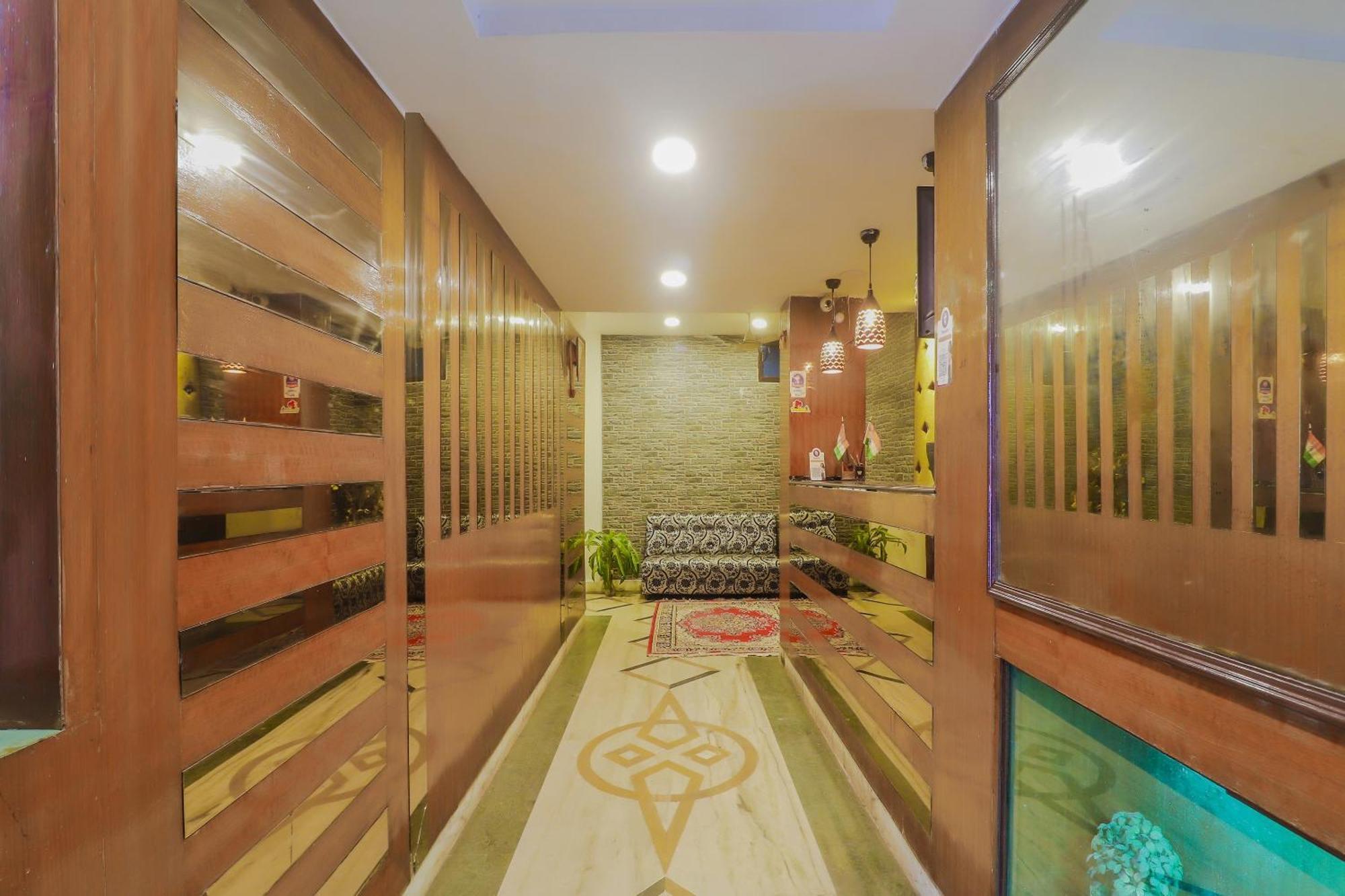 Hotel O Meredian Hyderabad Exterior foto