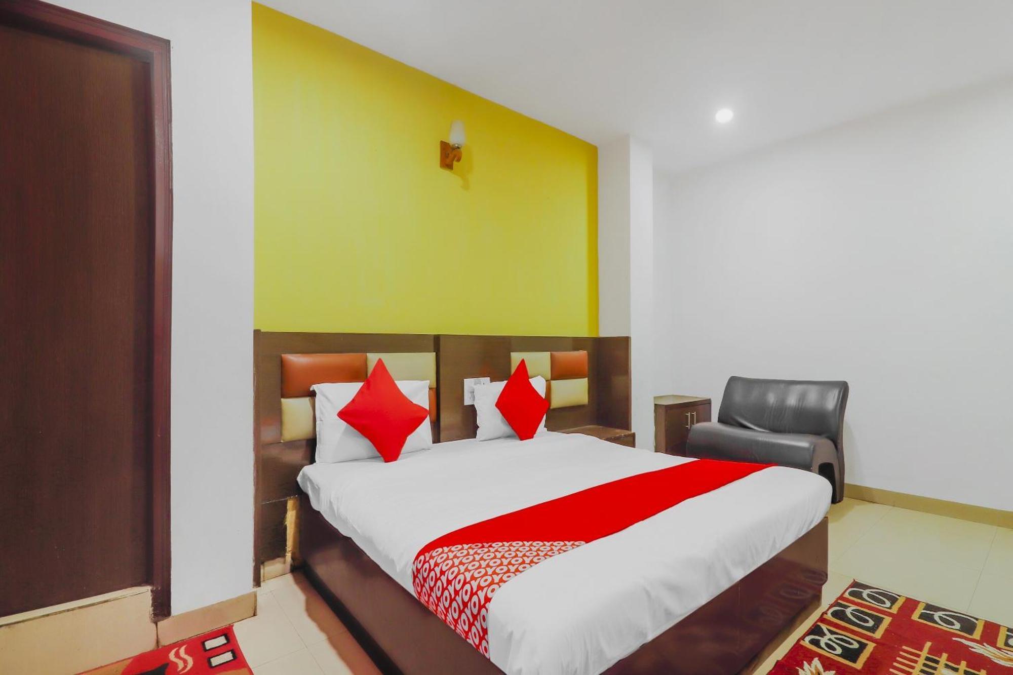Hotel O Meredian Hyderabad Exterior foto