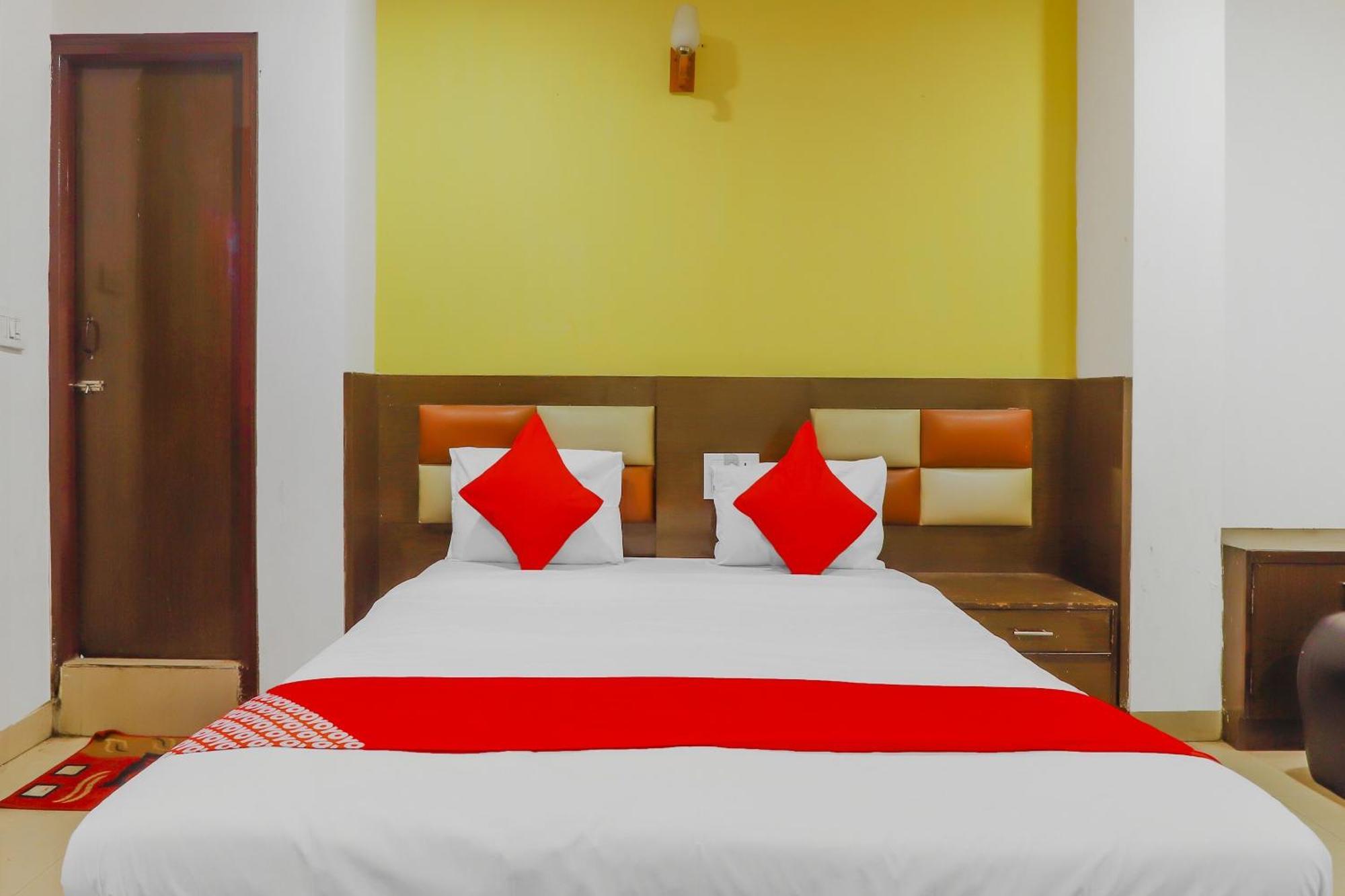 Hotel O Meredian Hyderabad Exterior foto